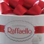 Рафаелло состоит из пальмового масла